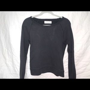 Everlane black sweatshirt
